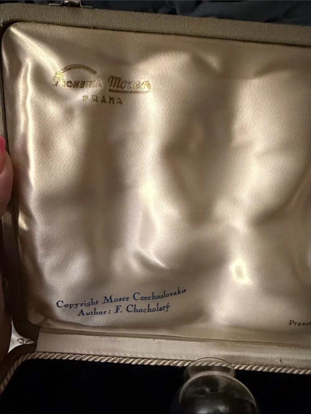 Moser compact cream